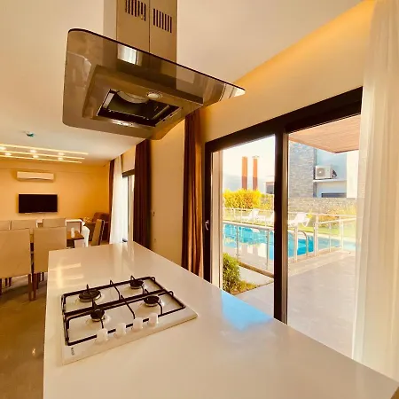 Villa Yeni Nesil 16 Luxury Kuşadası