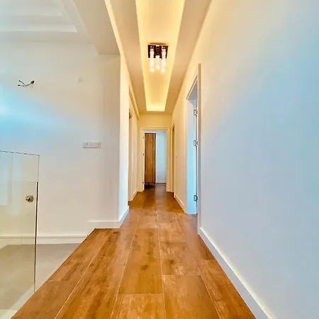 Yeni Nesil 16 Luxury Villa Kusadasi